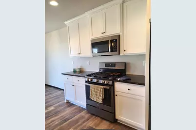 1574 Pond View Drive, Neenah, WI 54956 - Photo 18