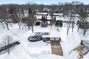 1624 St Christopher Ct, Green Bay, WI 54304 - Photo 38