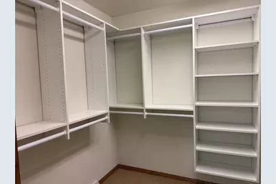 525 W Wayfarer Court, Appleton, WI 54913 - Photo 14