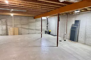 525 W Wayfarer Ct, Appleton, WI 54913 - Photo 24