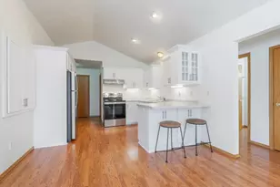 3540 N Terri Ln, Appleton, WI 54914 - Photo 8