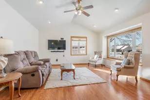 3540 N Terri Ln, Appleton, WI 54914 - Photo 6