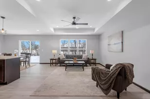 N9284 Constellation Dr, Appleton, WI 54915 - Photo 8