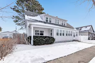 119 S Ontario St, De Pere, WI 54115 - Photo 2