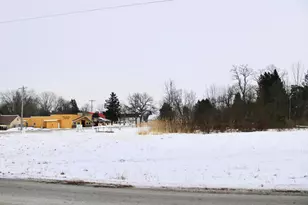 6086 County Rd S, Little Suamico, WI 54171 - Photo 1