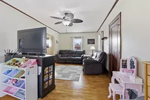 1314 N Harriman St, Appleton, WI 54911 - Photo 6