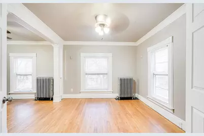 407 E Irving Avenue, Oshkosh, WI 54901 - Photo 22