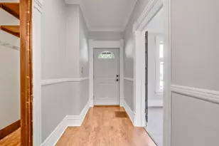 407 E Irving Ave, Oshkosh, WI 54901 - Photo 12