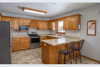 W6032 Cornflower Drive, Appleton, WI 54915 - Photo 6