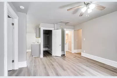 907 Jackson Street, Oshkosh, WI 54901 - Photo 8