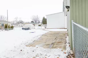 110 Polk St, North Fond du Lac, WI 54937 - Photo 36