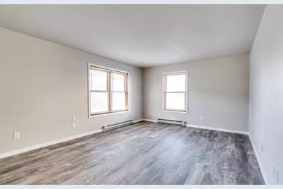 825 Wisconsin Street, Oshkosh, WI 54901 - Photo 8