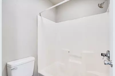 825 Wisconsin Street, Oshkosh, WI 54901 - Photo 24