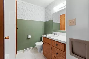 1800 E Byrd St, Appleton, WI 54911 - Photo 20