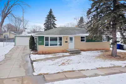1800 E Byrd Street, Appleton, WI 54911 - Photo 2