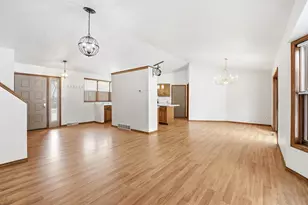 2688 Nicolet Dr, Green Bay, WI 54311 - Photo 6