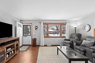 2519 S Eric Dr, Appleton, WI 54915 - Photo 6