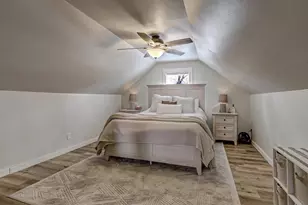 8560 E Ct St, Mukwa, WI 54961 - Photo 24