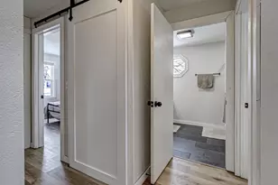 8560 E Ct St, Mukwa, WI 54961 - Photo 20