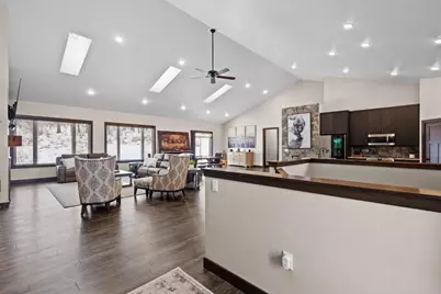 272 Lost Ridge Court, Green Bay, WI 54302 - Photo 10