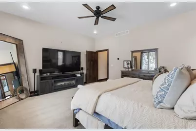 272 Lost Ridge Court, Green Bay, WI 54302 - Photo 36