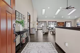 272 Lost Ridge Ct, Green Bay, WI 54302 - Photo 8