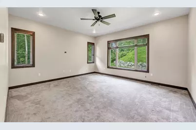 272 Lost Ridge Court, Green Bay, WI 54302 - Photo 22