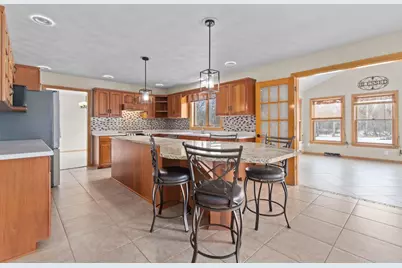 W3165 Center Valley Road, Freedom, WI 54165 - Photo 16