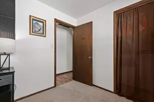 1201 W Hawes Ave, Appleton, WI 54914 - Photo 22