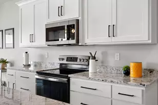 2885 Sussex Rd, Green Bay, WI 54311 - Photo 16