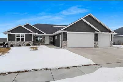 2885 Sussex Road, Green Bay, WI 54311 - Photo 2