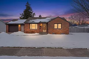 705 2nd St, Kewaunee, WI 54216 - Photo 8