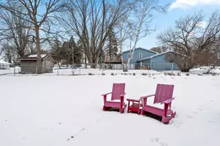 2359 Sunrise Ct, Green Bay, WI 54302 - Photo 10