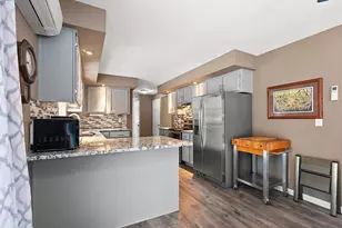 2359 Sunrise Ct, Green Bay, WI 54302 - Photo 22