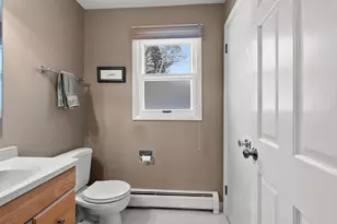 2359 Sunrise Ct, Green Bay, WI 54302 - Photo 30