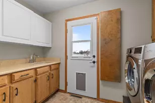 1960 Cliffview Ct, Oshkosh, WI 54902 - Photo 28