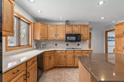 1960 Cliffview Court, Oshkosh, WI 54902 - Photo 22