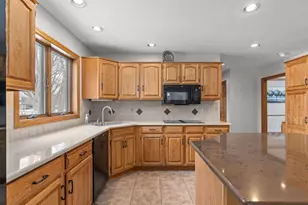 1960 Cliffview Ct, Oshkosh, WI 54902 - Photo 22