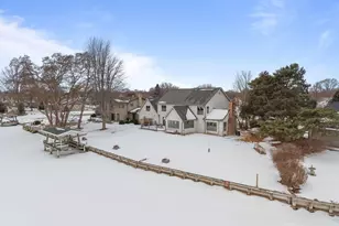 1960 Cliffview Ct, Oshkosh, WI 54902 - Photo 56