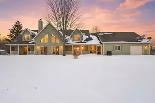 4882 S Bayshore Ln, Oconto, WI 54153 - Photo 2