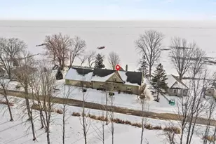 4882 S Bayshore Ln, Oconto, WI 54153 - Photo 40