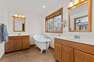 4882 S Bayshore Ln, Oconto, WI 54153 - Photo 20