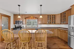 4882 S Bayshore Ln, Oconto, WI 54153 - Photo 12