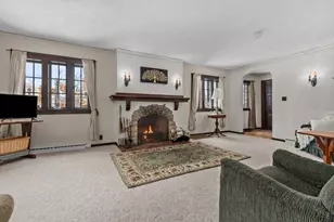 827 E Washington St, Appleton, WI 54911 - Photo 12