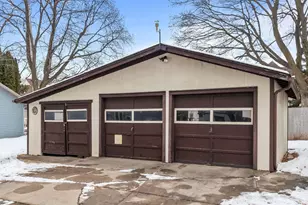 827 E Washington St, Appleton, WI 54911 - Photo 42