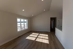 1255 W Thorn Crk Dr, Hilbert, WI 54129 - Photo 8