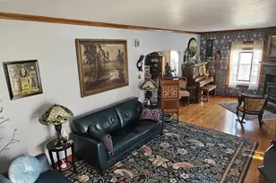 1717 Knapp St, Oshkosh, WI 54902 - Photo 10