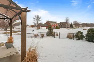 W5598 Hoelzel Way, Appleton, WI 54915 - Photo 58