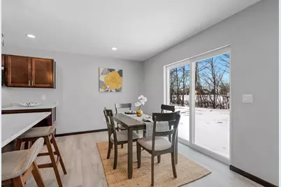 1825 Southland Lane, New London, WI 54961 - Photo 10