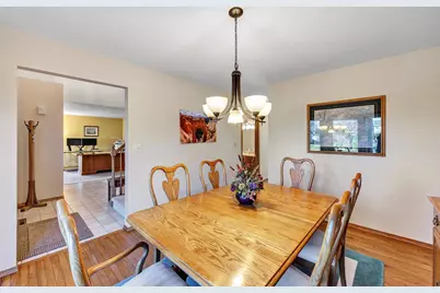 427 N 18th Avenue, Sturgeon Bay, WI 54235 - Photo 6